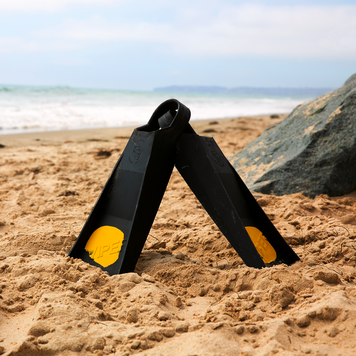 Viper Surfing Fins V5 Yellow Model - Stiff Blade